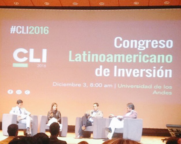 IsaMunozM's tweet photo. Por qué cuando sientes pasión por lo que haces no importa día ni hora ! Gracias @Uniandes #CLI2016 https://t.co/5aan3j0mb5