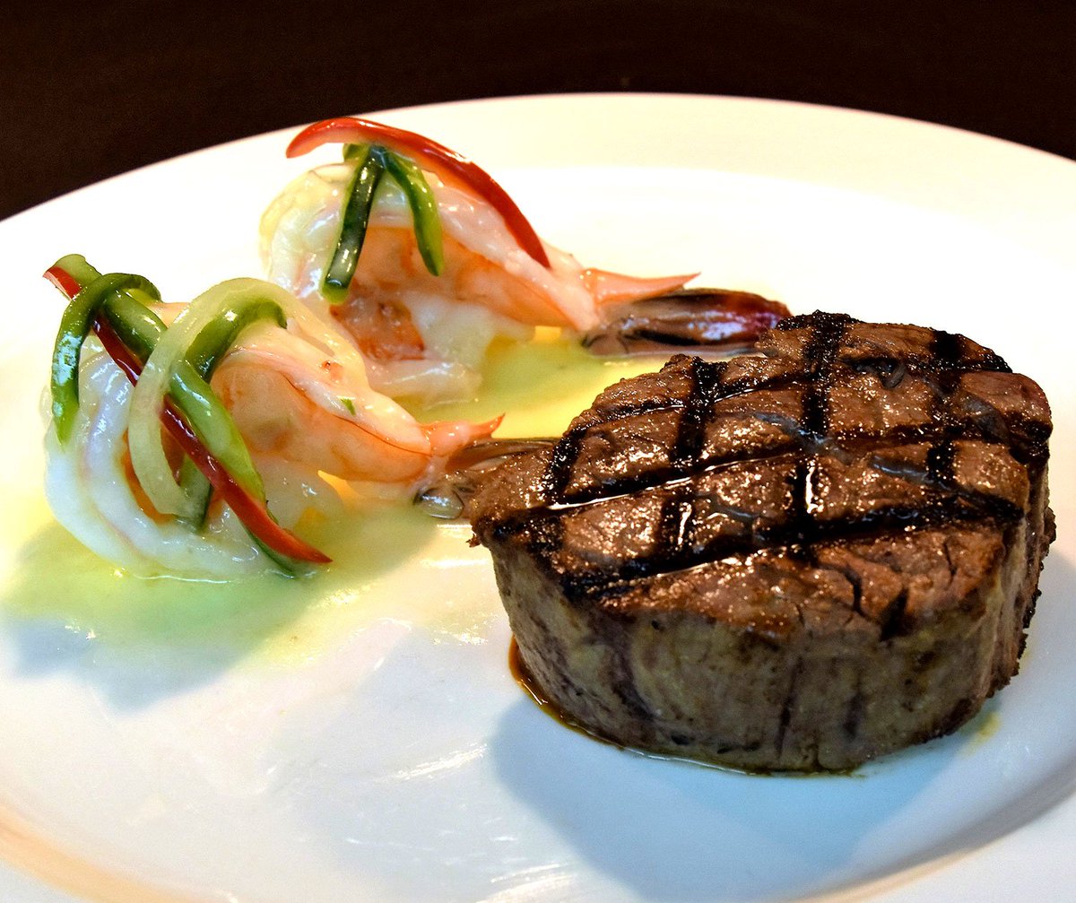 JaviersCantina's tweet photo. #FiletMignon #1Prime #Angus center cut, 2 wild premium Mexican prawns, #delicious #SaturdayNight #DateNight #InstaGood #foodie https://t.co/EJcCuBmklT