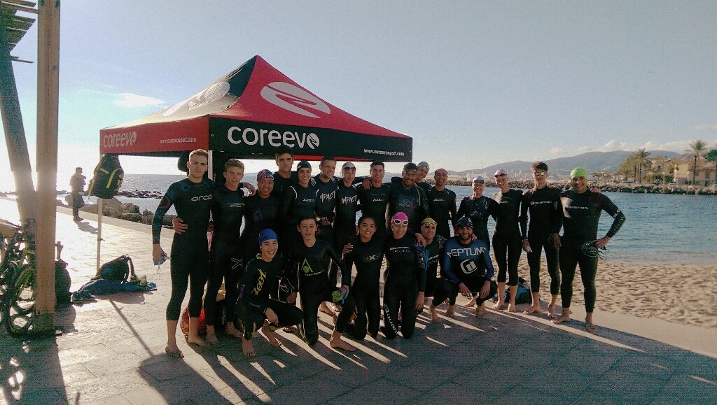 Entreno en el mar aprovechando este magnífico día en #mallorca!!!! #openwater #swim #cti #confianza <a href="/swiminmenorca/">swim in menorca</a>