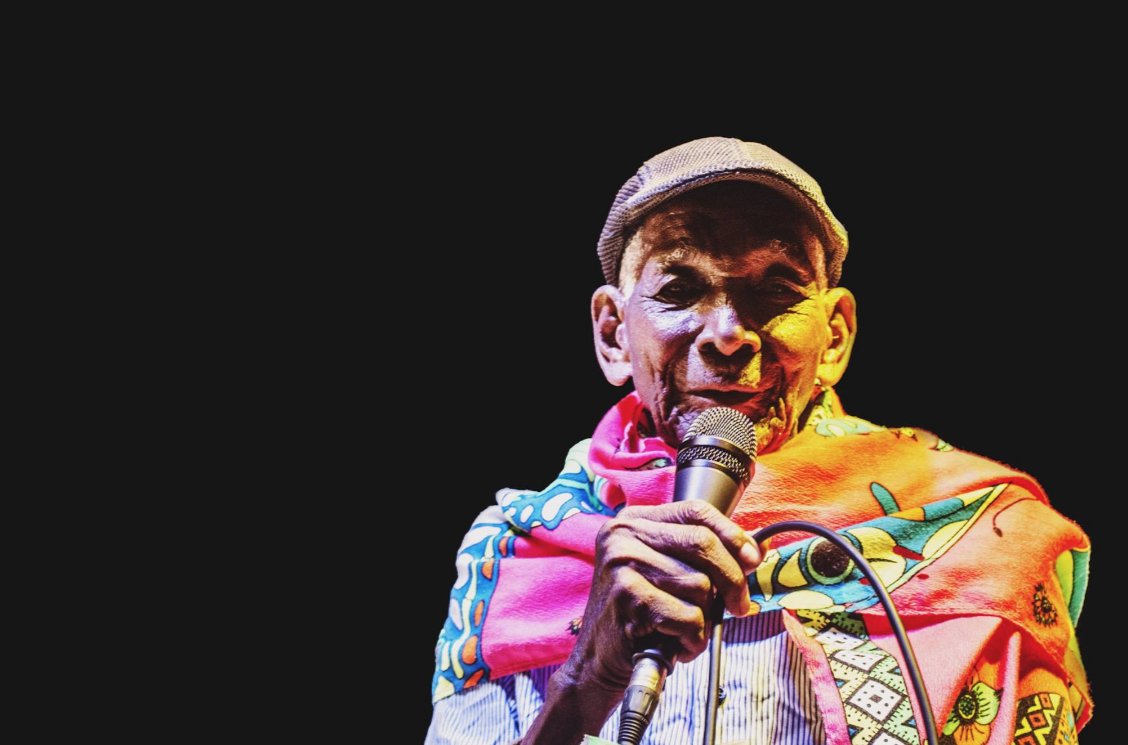 One of Colombia's most iconic songwriter finally gets credit at 94 year of age 🇨🇴 j.mp/2fUyDU2