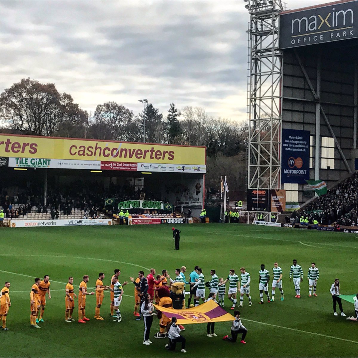 AvrilCadden's tweet image. #saturdayfootball #twogames @albionrovers v @LiviFCOfficial and @MotherwellFC v @celticfc