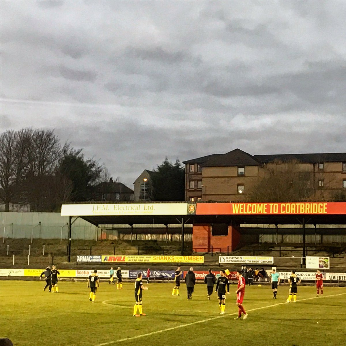 AvrilCadden's tweet image. #saturdayfootball #twogames @albionrovers v @LiviFCOfficial and @MotherwellFC v @celticfc