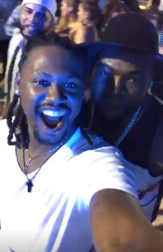 Ver imagen en Twitter Ver imagen en Twitter