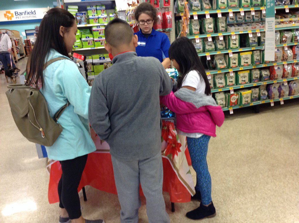 Stuffing your stockings at #1878!! Come and see us from 12-4p today! @MillerStamiller <a href="/CpaulChuck/">chuck paul</a>