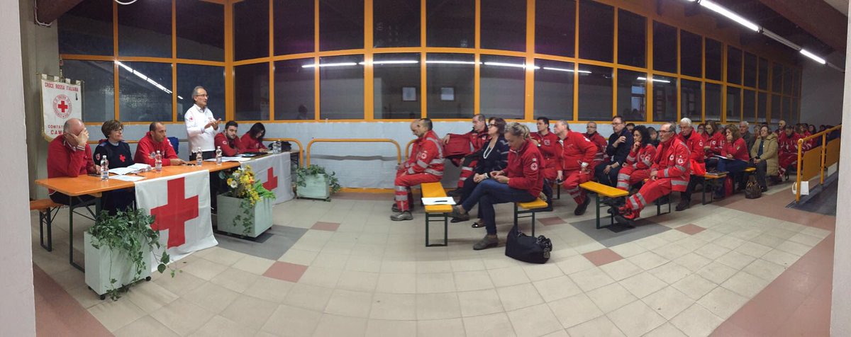 Incontro con tutti i Presidenti dei Comitati #CriMarche. Tavolo di confronto per fare il punto della situazione #terremoto #Unitaliacheaiuta