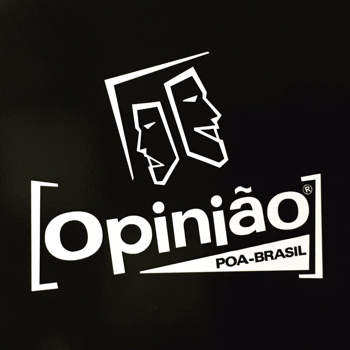 peterhook's tweet photo. Time for soundcheck at @opiniao Porto Alegre, Brazil - show starts at 20:30 tonight don't be late! #Substance2016 🇧🇷 https://t.co/keShUe2zCA