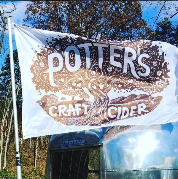 PottersCider's tweet photo. Out with the #Ciderstream next to #GreenwoodGourmet until 4pm. Come hang with us &amp; check out our flag! #PourPotters #Crozet #VaCider https://t.co/pVeDbb371T