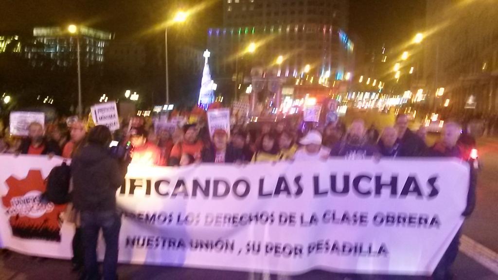 SoliStapMadrid's tweet photo. #AmnistíaSocial Dignidad para el Pueblo han exigido miles de personas hoy desde el corazón del imperio. Grandes! https://t.co/MICvH3At7I
