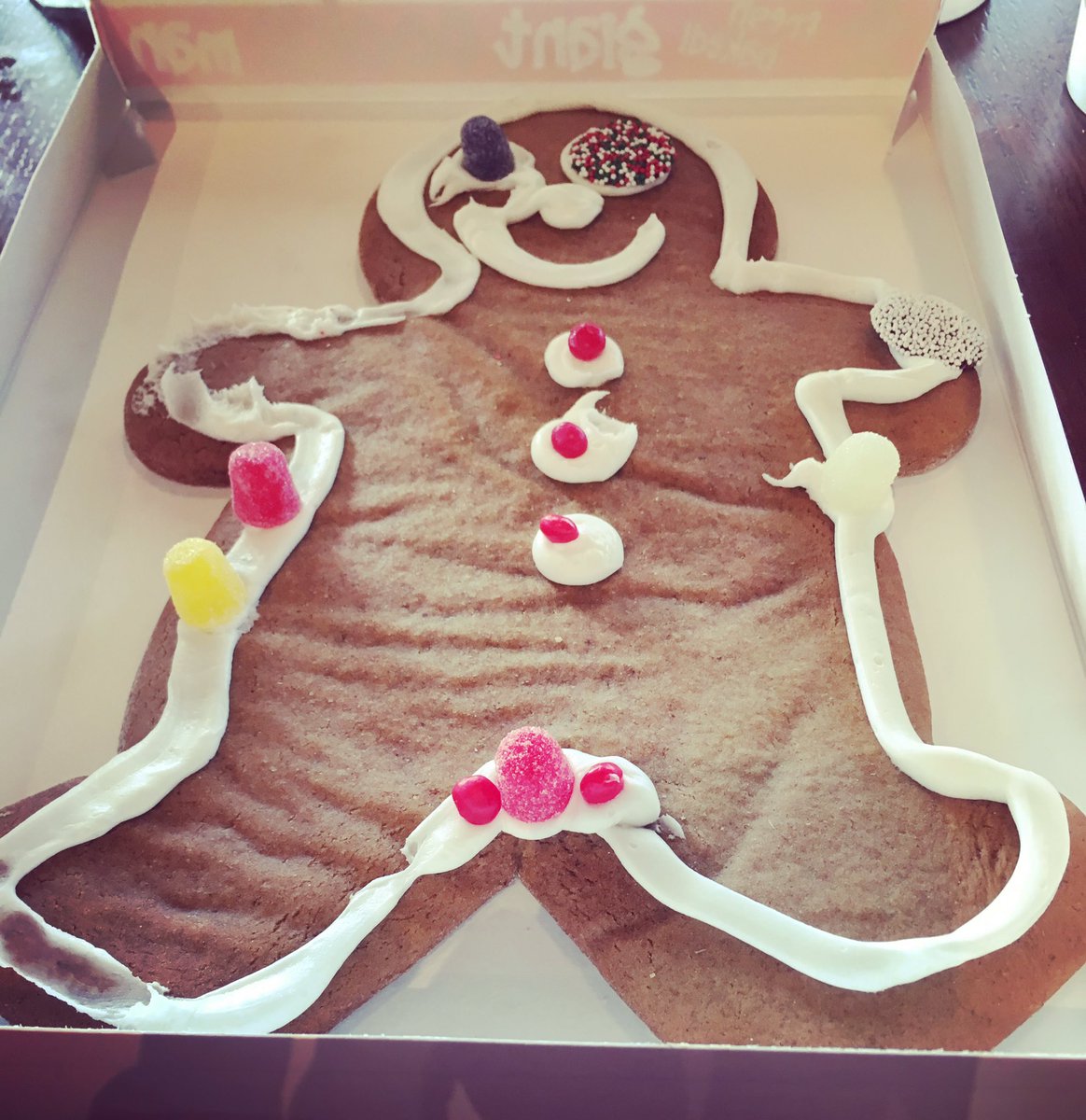 drbobbiwegner's tweet photo. Freud in real life. #phallicstage #5yearold https://t.co/6V0sg6rdqd