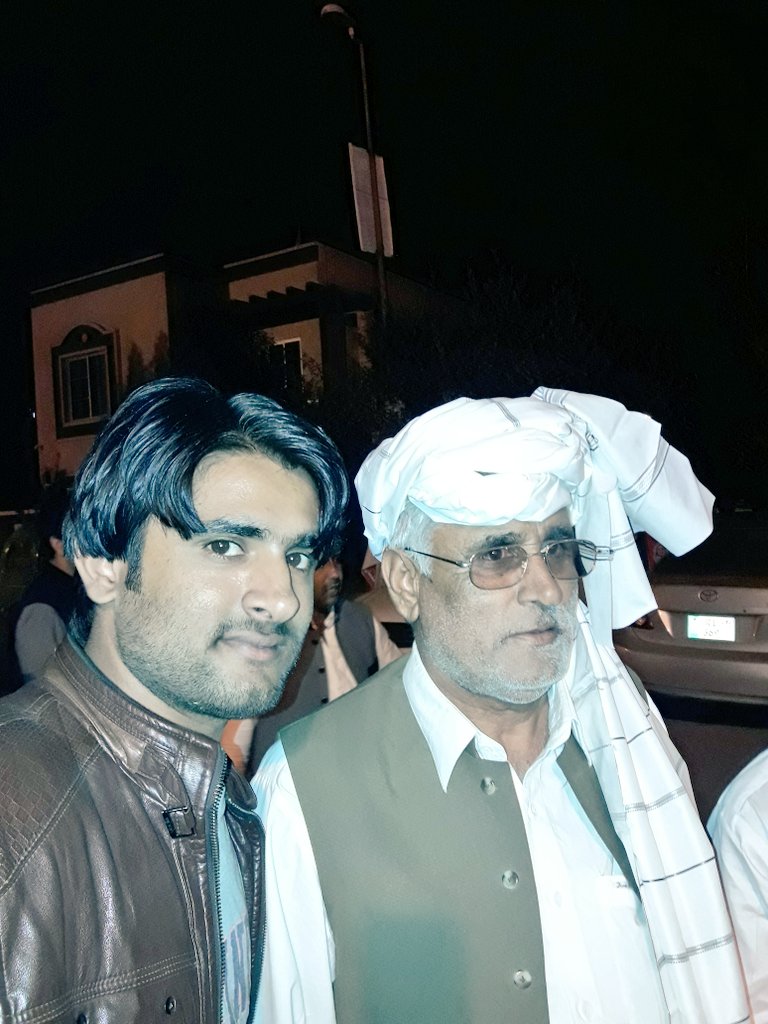 PHCSindh's tweet photo. Me With Candidate Of #SpHc Sindh
Respected Sir @PunhalKhanLuhur Sb
#PPPWorker #Convention_Week_Day3
At:#BilawalHouseLahore🗼#NewPPPP https://t.co/XblfqRfnen
