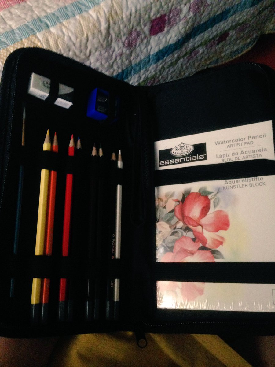 ferBeovide's tweet image. Cuando me regalan este tipo de cosas soy feliz 💓