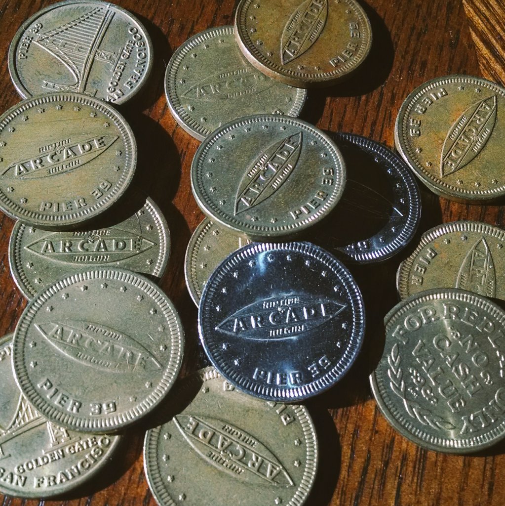 missgrowlypants's tweet photo. Cleaning out my old room and found this stash :3
#rta #ddrfreak https://t.co/3AQfvXB91q