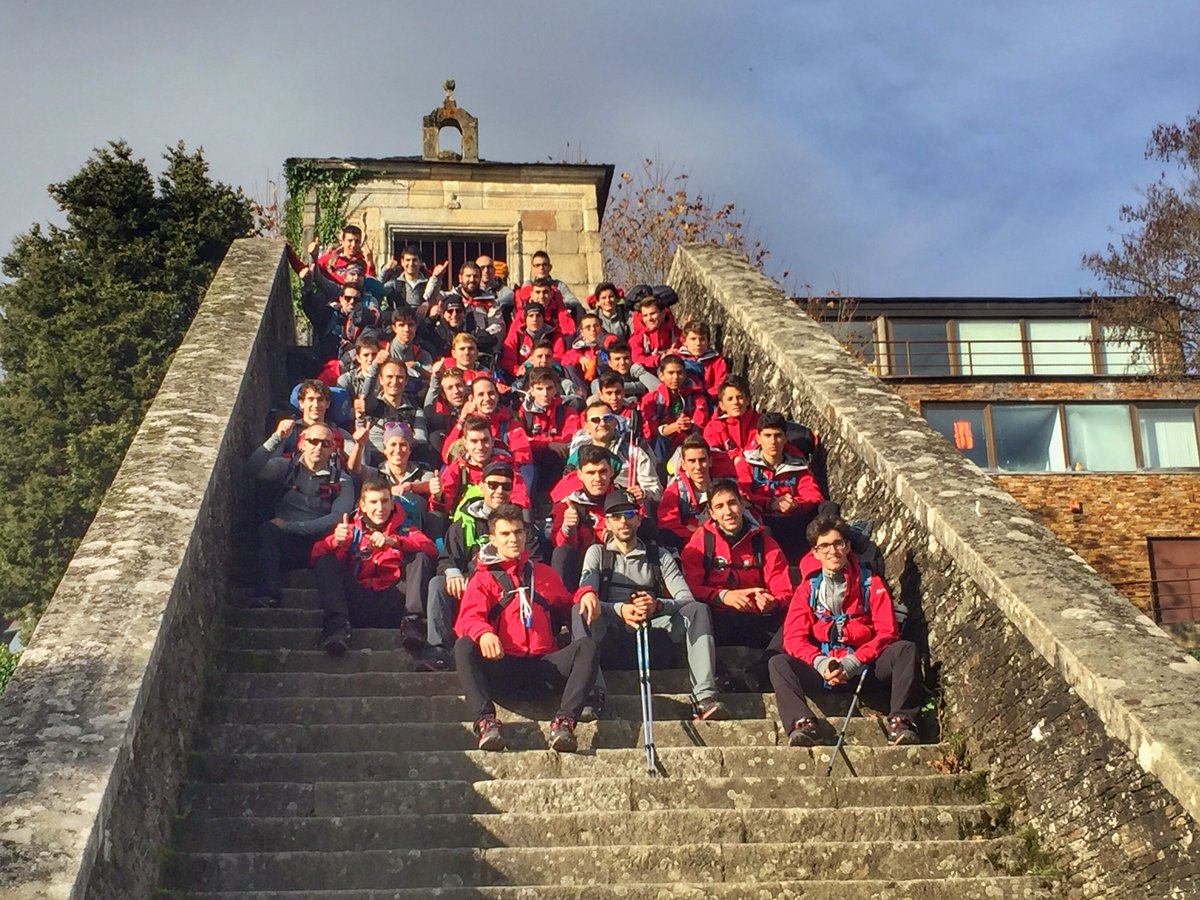 Los chicos d @FundContaTeam ya están en marcha!
El Camino d Santiago da comienzo a la interesante temporada 2017 que les espera por delante.