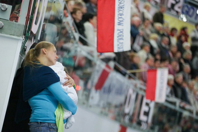 View image on Twitter