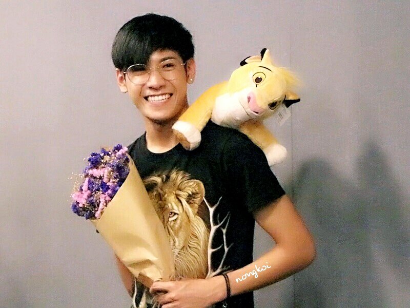 nongkoi's tweet photo. #Fightforfinal สู้ๆนะครับ~ #SingtoPrachaya https://t.co/hCpARqYCmf