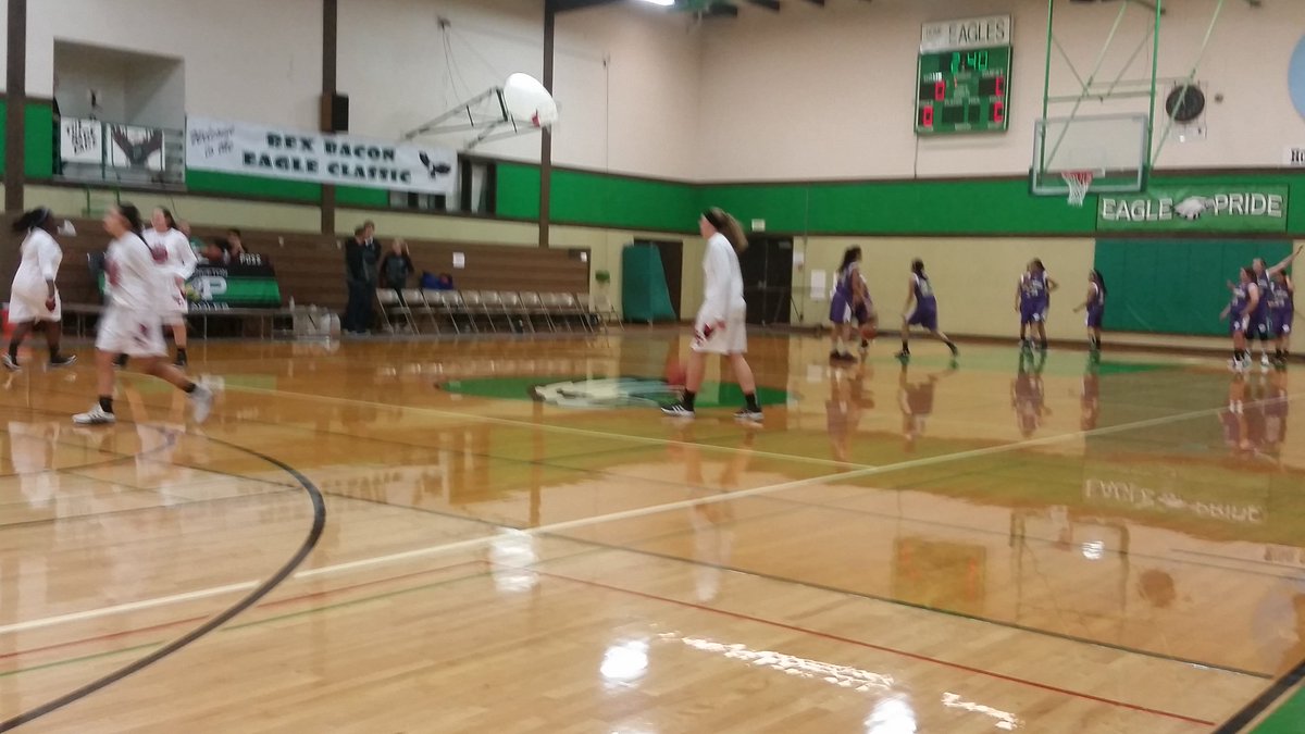 rexbaconclassic's tweet photo. Woodland Christian vs. Los Molinos https://t.co/ILgwgwM62O