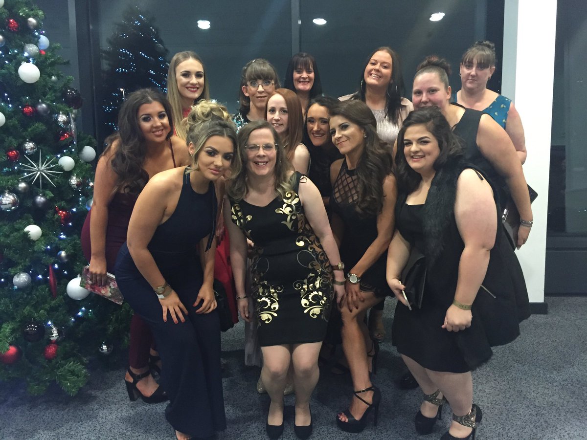 2010bec's tweet photo. Work girls #jinglefestmcr https://t.co/H0jrdSOecj