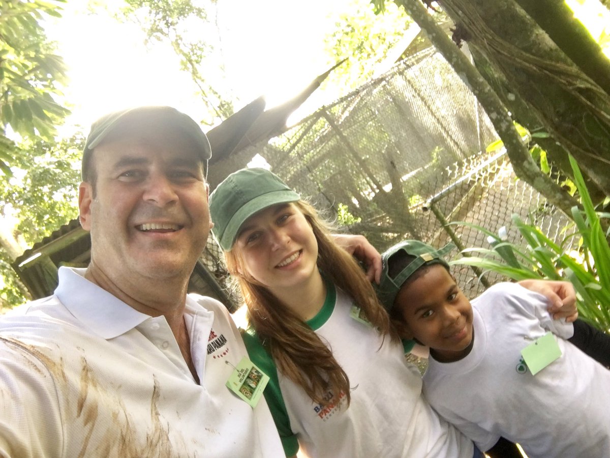 IvanSaldanaV's tweet photo. @CervBaruPanama apoyando al #ParqueSummit en el #DV2016. https://t.co/0bWOaIRgcy