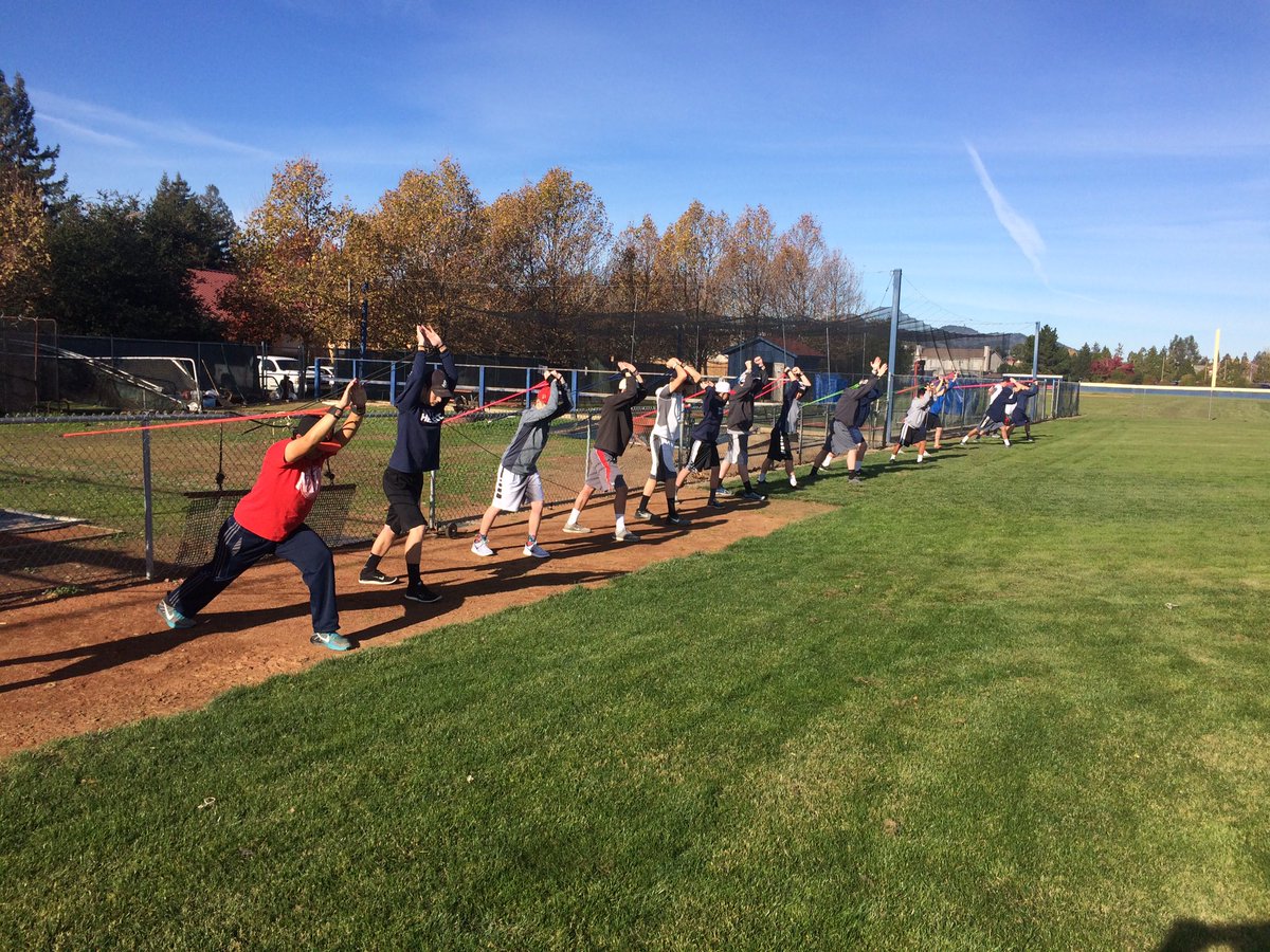 JSBRAVEBSBL's tweet photo. Day 1 of conditioning starting with @jaegersports arm care program. Excited to roll this out for our guys! #feedit #AllHeart @JSsportsmed https://t.co/LYhBkOZ8kU