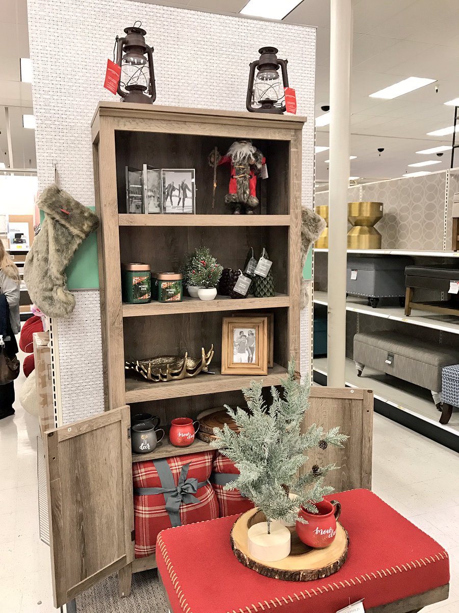 Nordic spruce and olden day charm! #T0313 <a href="/GuenetteMelanie/">Melanie Guenette</a> <a href="/angel_yanke/">Angel</a> @tracyacurry1