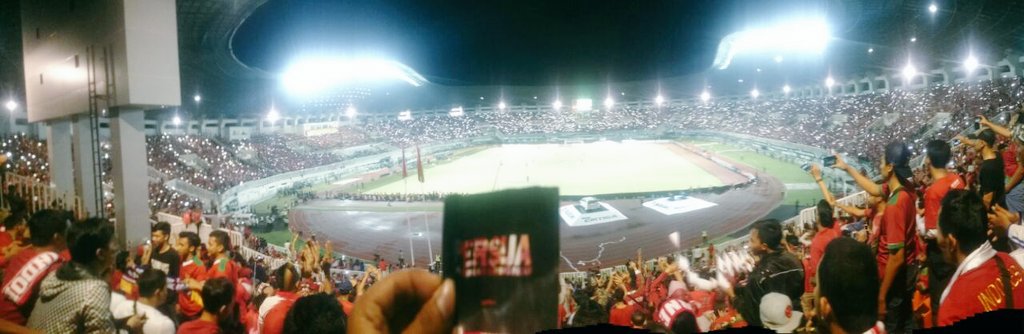 OrenBarat's tweet photo. Jakmania for Timnas RT @Mohamma14499663 #PakansariCalling ndan @OrenBarat  #BelaTimnas #GuePersija #IndonesiaRaya 🐯 https://t.co/CXEFUEpXD0