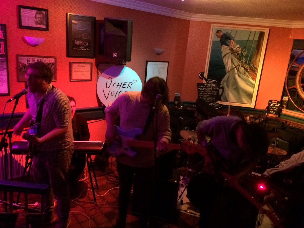 LukeByrne1's tweet photo. .@LandLovers at @OtherVoicesLive Yeowwwww https://t.co/7zzsEir6Ne