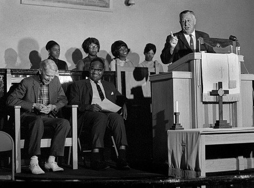 bming5's tweet photo. My g'-grandfather, Rev. Ben Cleaver, seated, traveling Lifelong #antiSegregation pastor 1890s thru 1970's in the South #liberalelite #LEGACY https://t.co/8Xd8ZKfijK