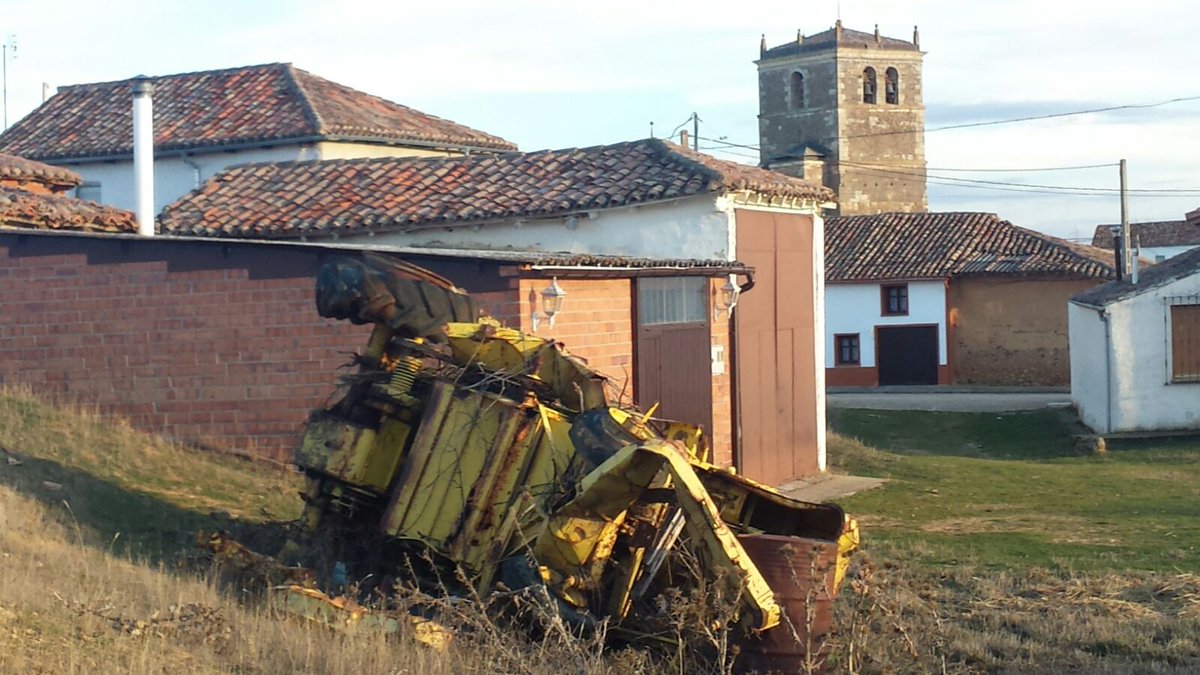 No te dejo mas el John Deere.... ni la New Holland, ni la Class, ni el rotavator!