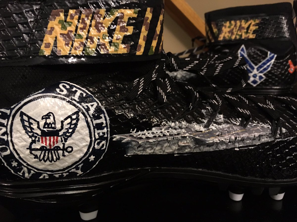 Closer look at cleats for <a href="/HenryAnderson91/">Henry Anderson</a> #MyCleatsMyCause