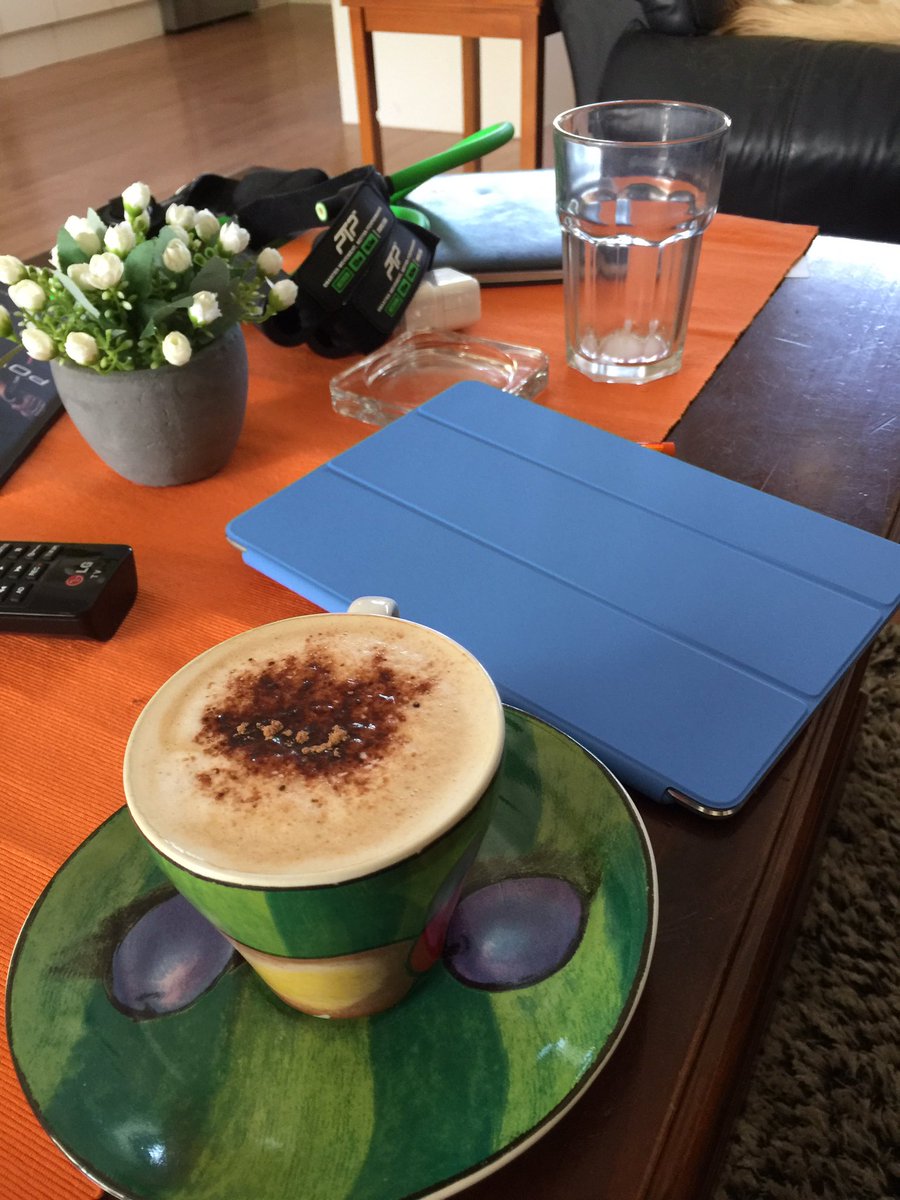 Mum's made me a beautiful coffee 👌🏼