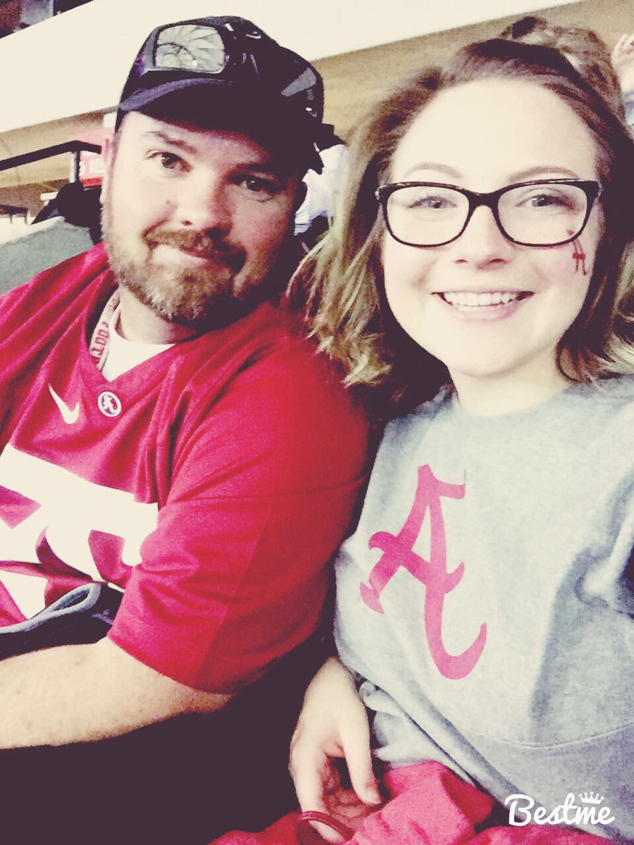 _Lindsey_Anne_'s tweet photo. This is the coolest thing in the world #SECChampionship #secatl #BuiltByBama #SECChamp25 #DrPepperGiveaway https://t.co/RcTO1qmytN