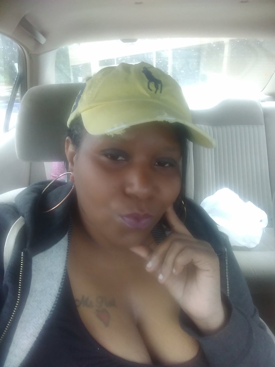 Teiwanni3's tweet photo. So many struggles,heartache. And battles I push, it never made me never once hit the cush. Im a ride r die keep it real with no lies. I arts https://t.co/ZZnE4iHeAs