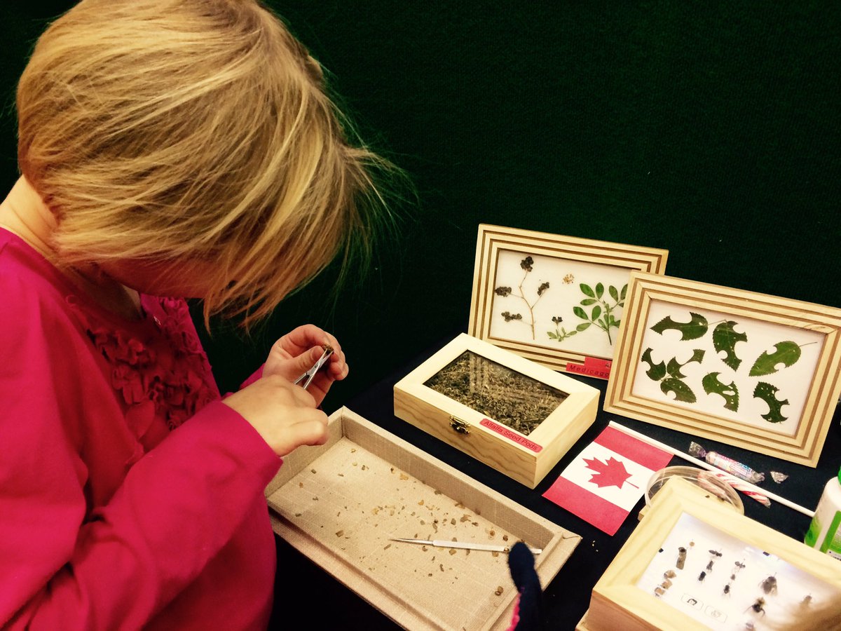 BradOfManyHats's tweet photo. Kids are having a great time dissecting cocoons at the Brooks trade show. https://t.co/ZBmHJz4v8p
