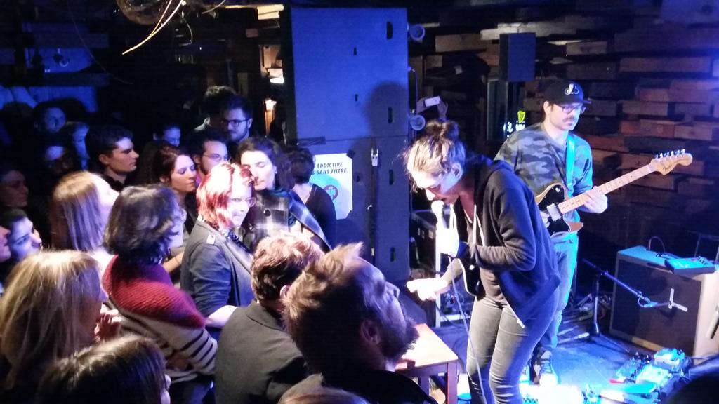 WorldZine_fr's tweet photo. Le blues de Montréal à l'honneur pour le dernier concert de la soirée au Kenland #barsentrans16 https://t.co/weYOSG01tL