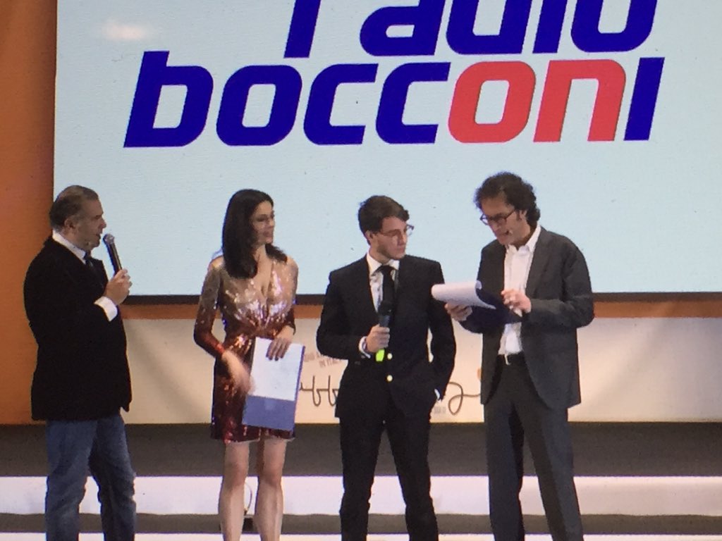 Cuffiedoro's tweet photo. Radio Bocconi @radiobocconi #cuffiedoro Cuffie d'Argento University Radio https://t.co/01wcLY4I1O