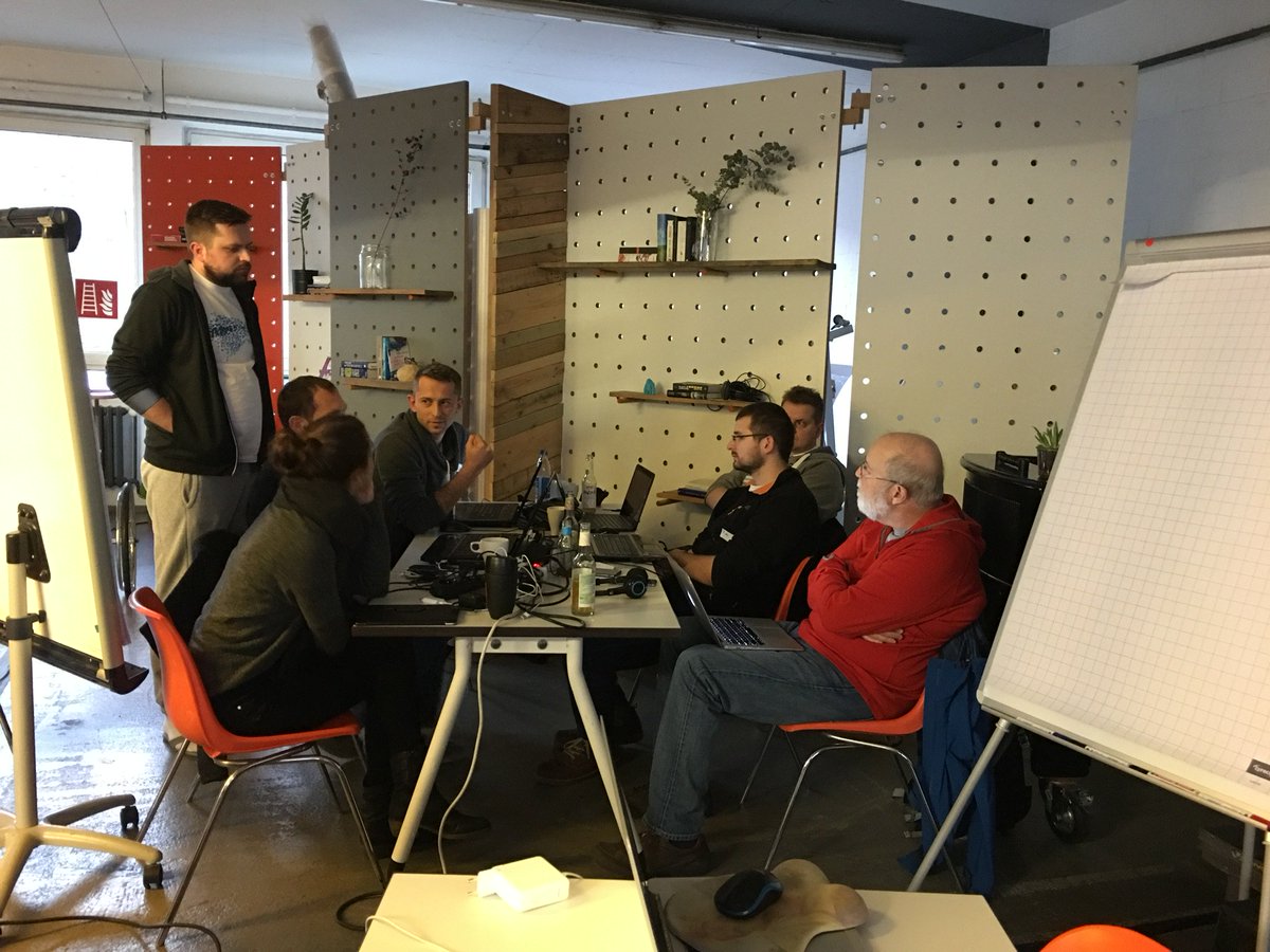 travel_watcher's tweet photo. @tnooz: '#THack Berlin is underway at @betahaus -- Thanks @airberlin, @xapix_io… https://t.co/HXmW8SQq7P, see more https://t.co/aiFfLopUQk