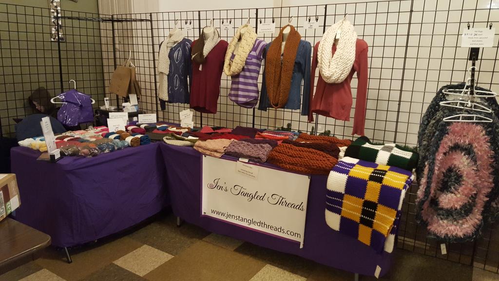 JTangledThreads's tweet image. Craft show @ King of Kings in Woodbury.  Come get your shopping on. 9-3