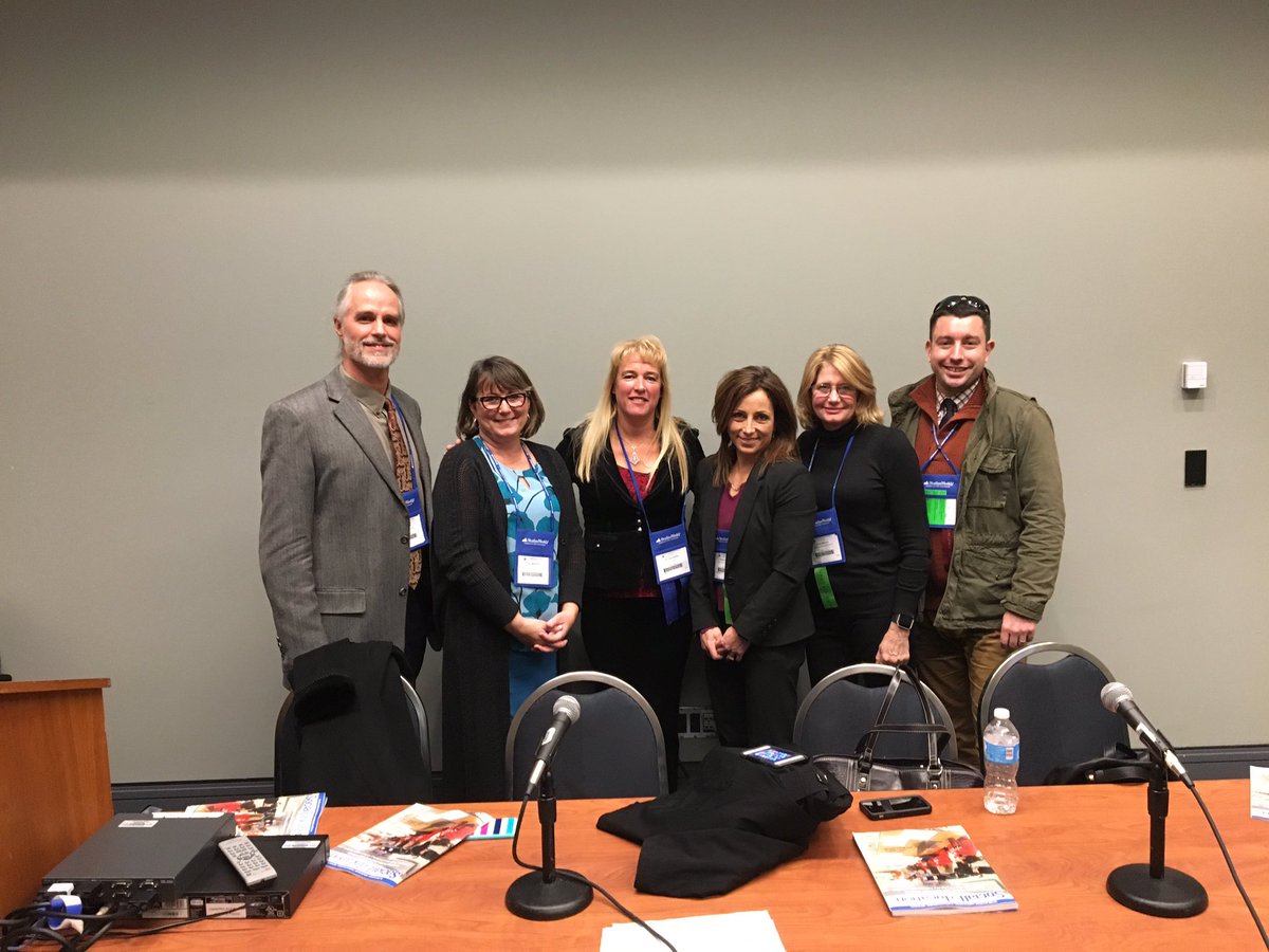 theafner's tweet photo. Leveraging Literacy to Initiate Inquiry #ncss16 presentation with Jim Hauf, Tracy Middleton, Cathy Marston, Becky Valbuena, Tony Roy #C3LC https://t.co/vAFDTmAgGB