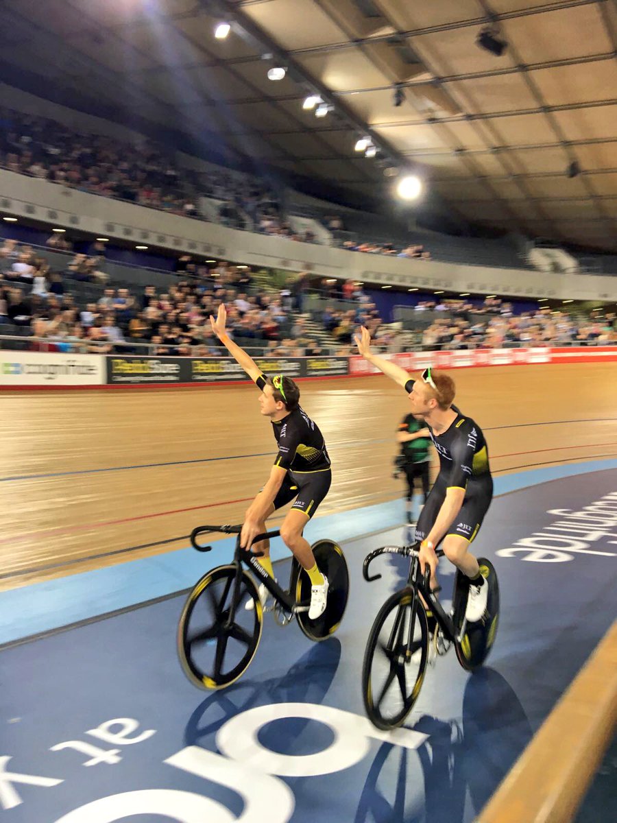 jonmould91's tweet photo. Good two weekends with @Ed_Clancy @teamjltcondor winning @RevolutionUK 🙌🍾 https://t.co/sLry94vge4
