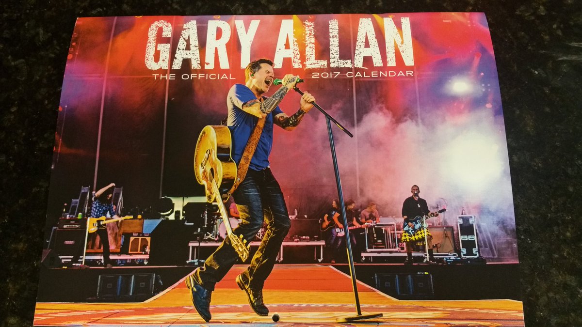 RaysHouseOfPain's tweet photo. Early birthday present 🎉 w/tickets on the way! But I'm ready now 👗👠💍

#LetsRodeoBall 🐎🐃🐂@SanAntonioRodeo @GaryAllan @NealMcCoy @bretmullins https://t.co/zIOHHunMCG