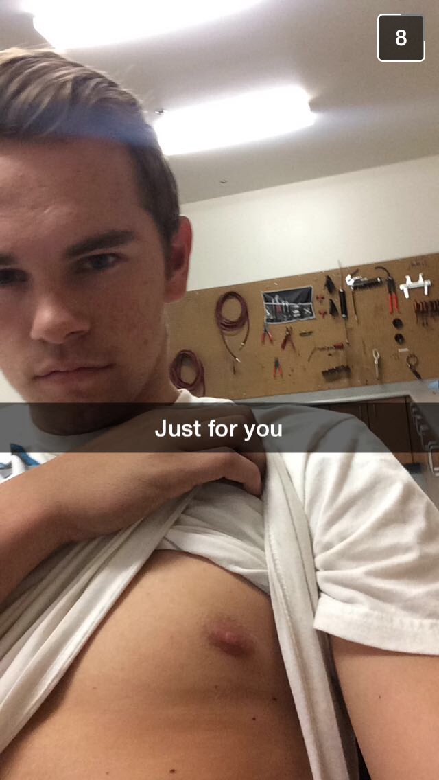 hpi75's tweet photo. Happy birthday to the best bud a guy could have! @riocox97 https://t.co/wzkI0U8Wlz