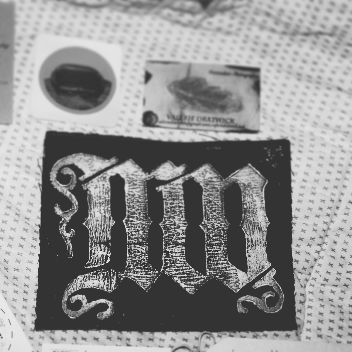 DelorEddington's tweet photo. Cool stuff at the Print Bazaar event here in St.Louis #printmaking #printbazaar #printing #print #art #picoftheday #artsy https://t.co/aJuU2PLbEY