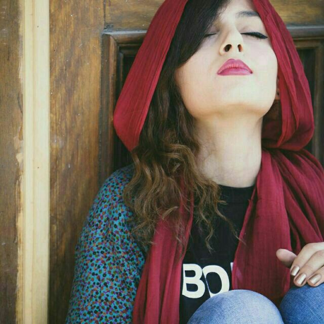 كون #اشوفگ " ⁉️

            طفت عافيتي #تعال 😔

  خاف #اودع وانته ماگو  ✋🏻

             وموتي يطلع مو #حلال 😞