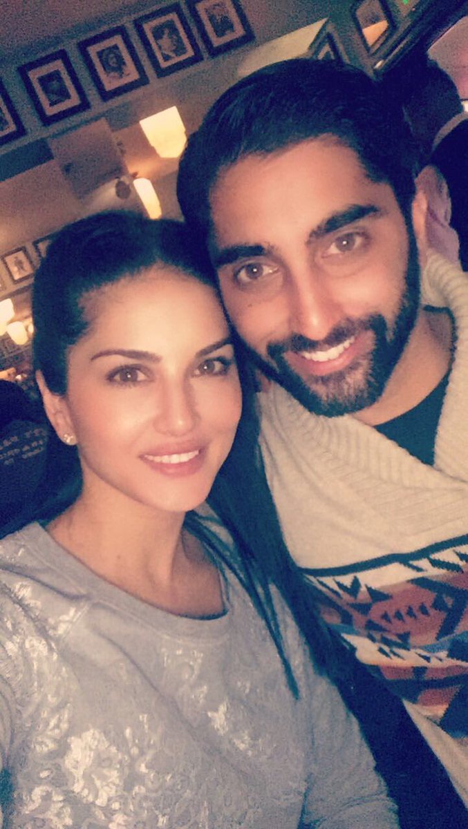SunnyLeone010's tweet photo. So nice having dinner with my little brother @chefsundeep well I guess he's not so little anymore :) https://t.co/wGo3rFOCSD