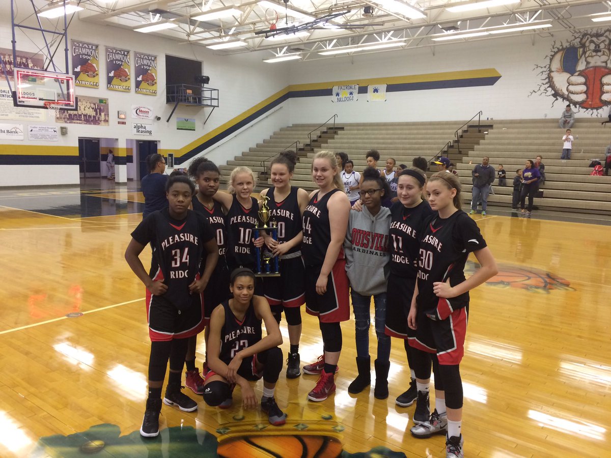 PRPLDYPANTHERBB's tweet photo. 2 out of 3 ain't bad!   Runners-Up out of 10 teams.  Proud of effort! https://t.co/tYQIAxNNhH