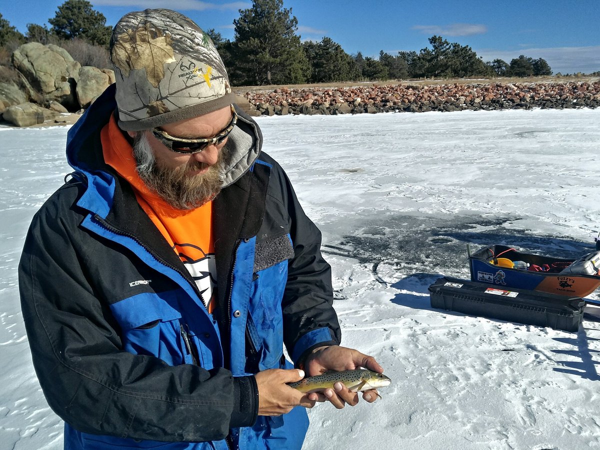 RobBuster303's tweet photo. Today fish were hitting #flutterspoons, rat finks and tungsten jigs tipped with meal meal worms. #DXLURES #dxprostaff #respectthefish #CPR https://t.co/jWPsmpiLtS