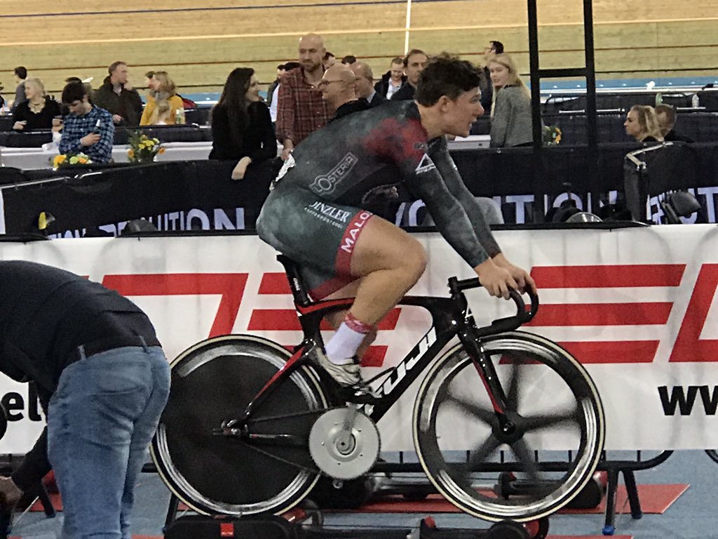 jbanger99's tweet photo. Fantastic cycling @LeeValleyVP #tracktastic πππ΄π΄π΄π΄π΄ https://t.co/aDIo6sX4Ri