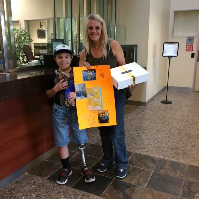 RSO's tweet photo. #MoValPD sends out a big thank you to Joshua, his mom &amp; the Boy Scouts from Pack 176 Den 2 for the poster &amp; treats. https://t.co/XqOUge4Fj6 https://t.co/G4A6JbNmwf