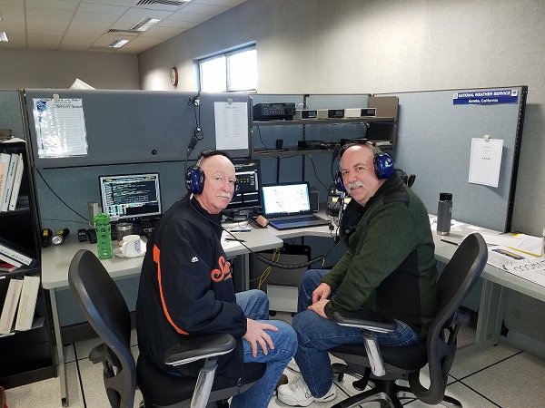 NWSEureka's tweet photo. Local ham radio operators just wrapped up #SKYWARN16 Recognition Day at NWS Eureka. 38 US operators were contacted including 16 NWS offices. https://t.co/sQp3c9jj5K