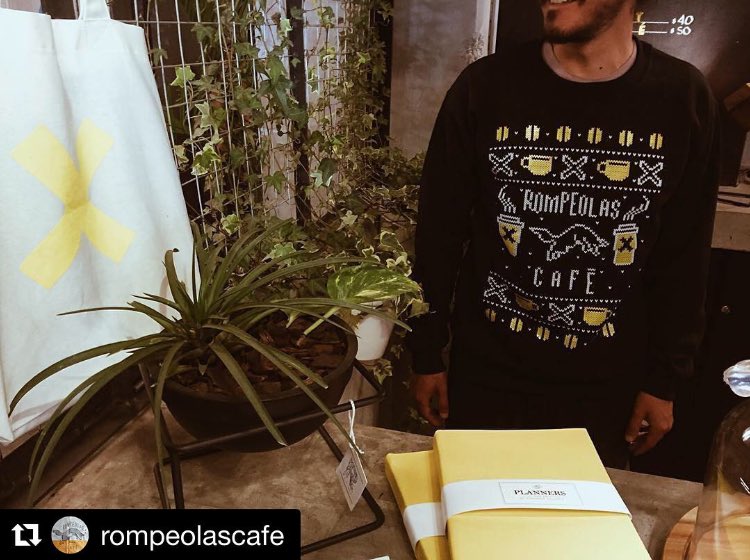 Rompeolas café tweet media